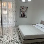 Dimora Villapiano, Soggiorno Al Centro Di Napoli