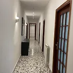 Dimora Villapiano, Soggiorno Al Centro Di Napoli